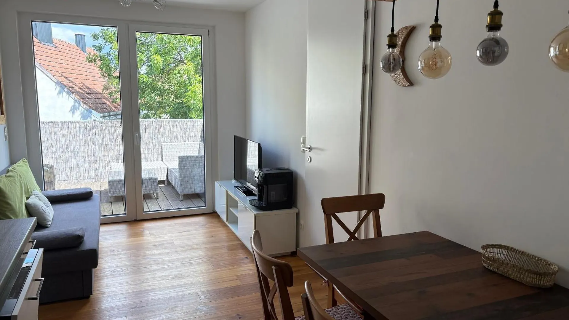 2 Schlafzimmer im Neubau in Grünruhelage und doch zentral Wien 0*,  Österreich