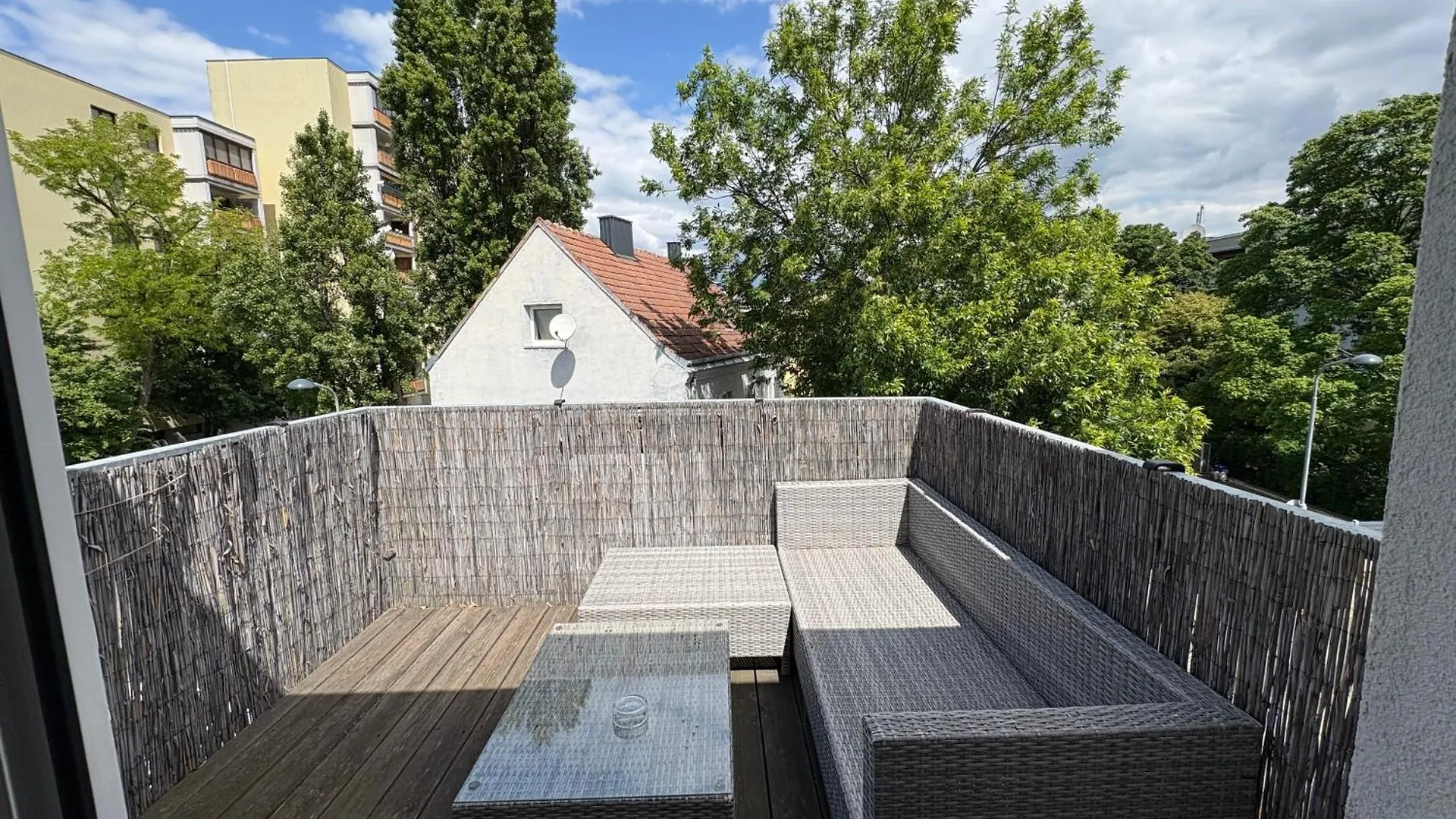 2 Schlafzimmer im Neubau in Grünruhelage und doch zentral Wien Österreich