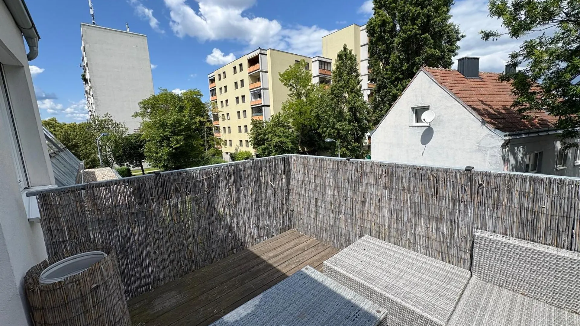 2 Schlafzimmer im Neubau in Grünruhelage und doch zentral Wien