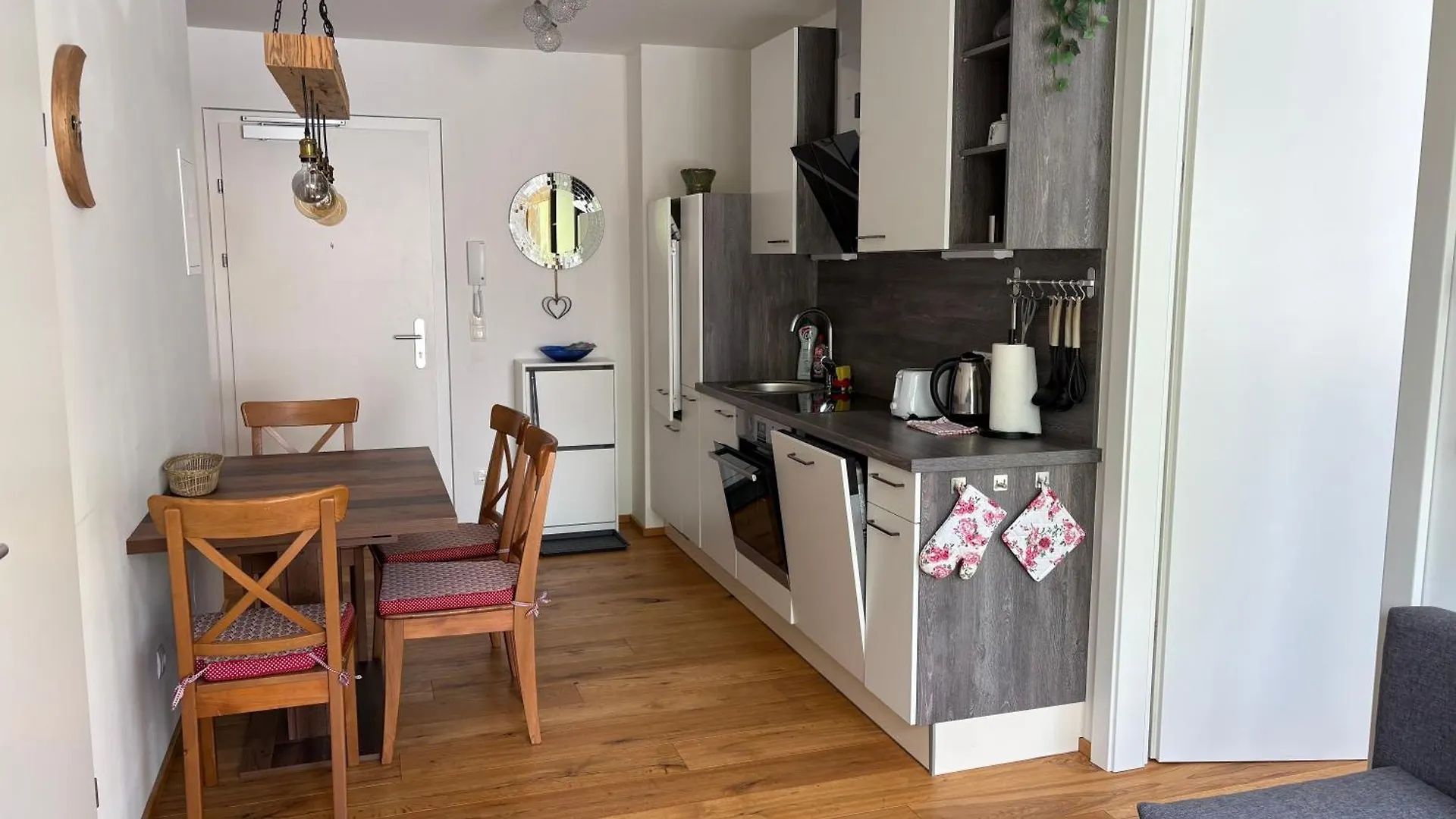 2 Schlafzimmer im Neubau in Grünruhelage und doch zentral Wien